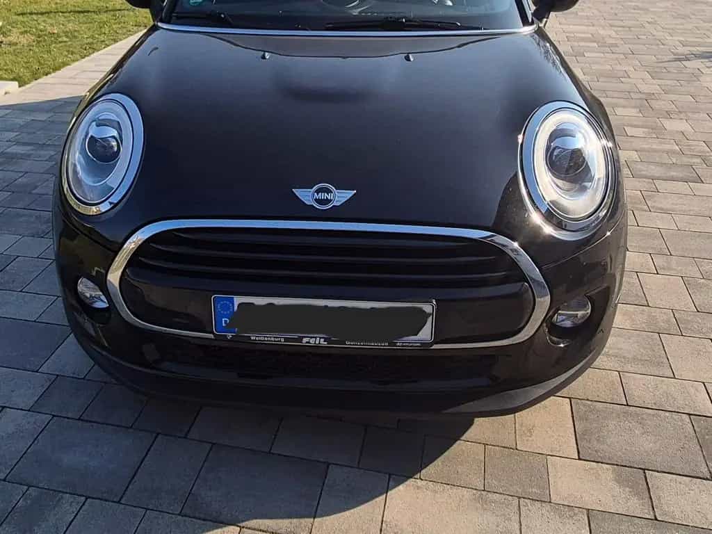 MINI Cooper D Cabrio Cooper 06/2016-photo-8
