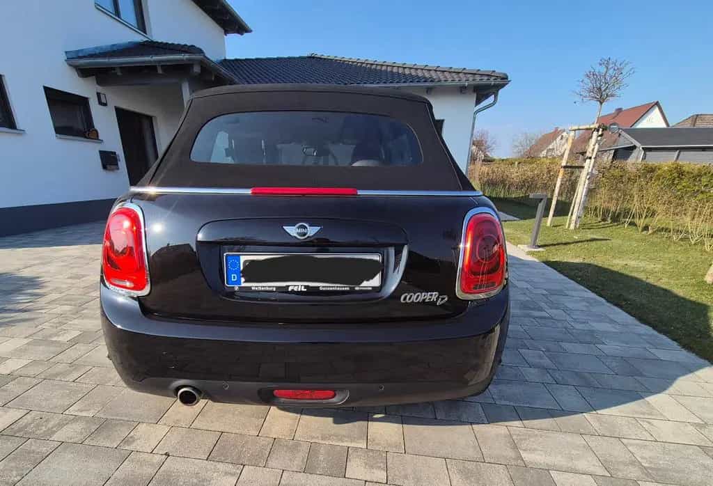 MINI Cooper D Cabrio Cooper 06/2016-photo-9