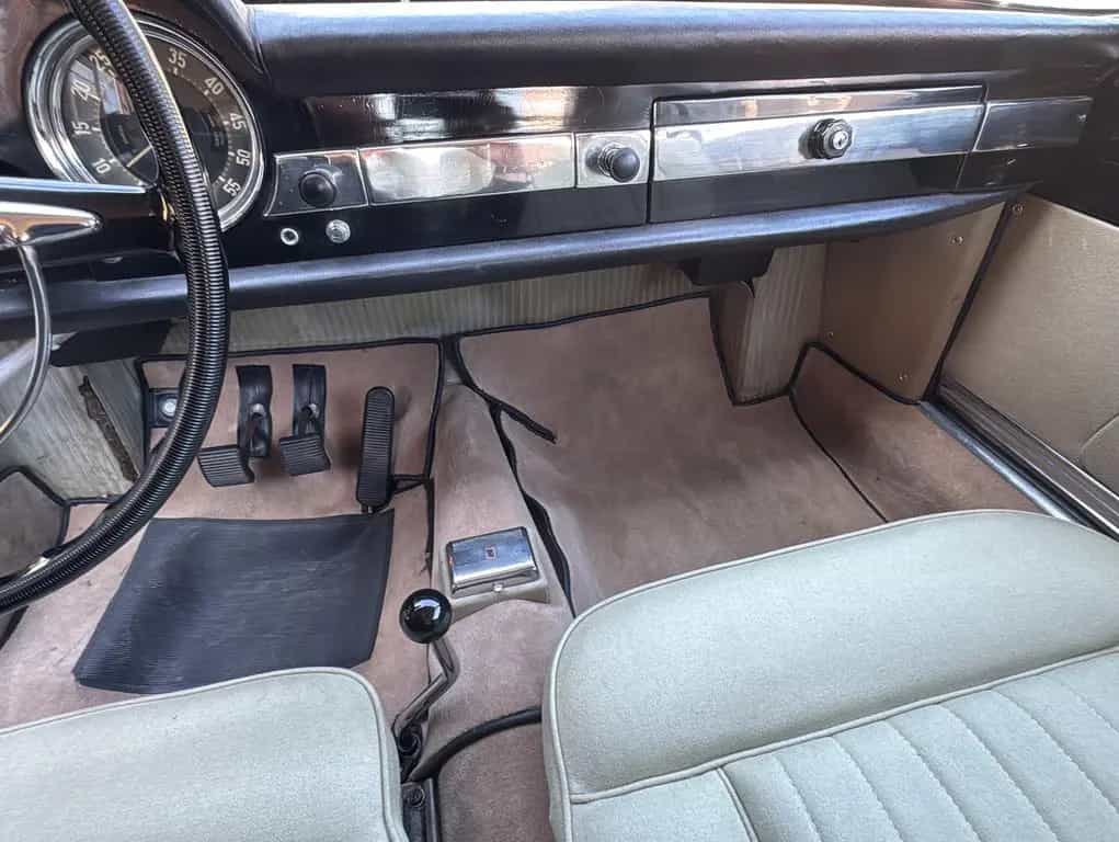 Lancia Flaminia Coupe unverbast. selten 6Zyl guter Zust 01/1960-photo-10