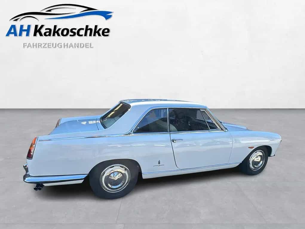 Lancia Flaminia Coupe unverbast. selten 6Zyl guter Zust 01/1960-photo-4