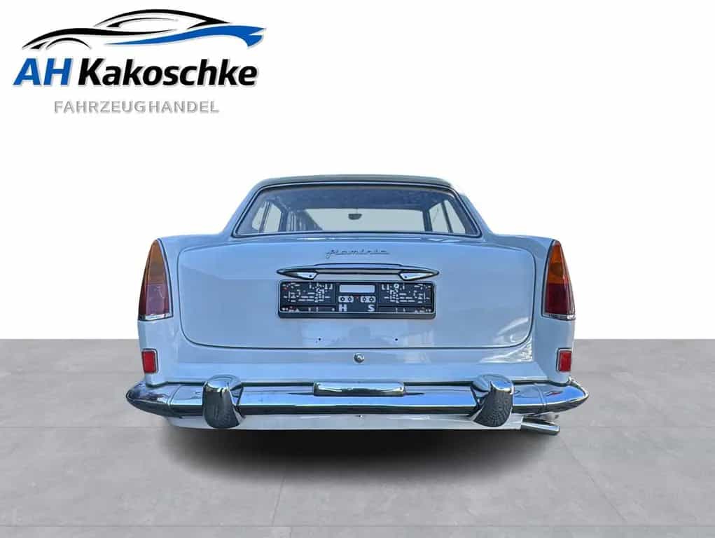 Lancia Flaminia Coupe unverbast. selten 6Zyl guter Zust 01/1960-photo-7