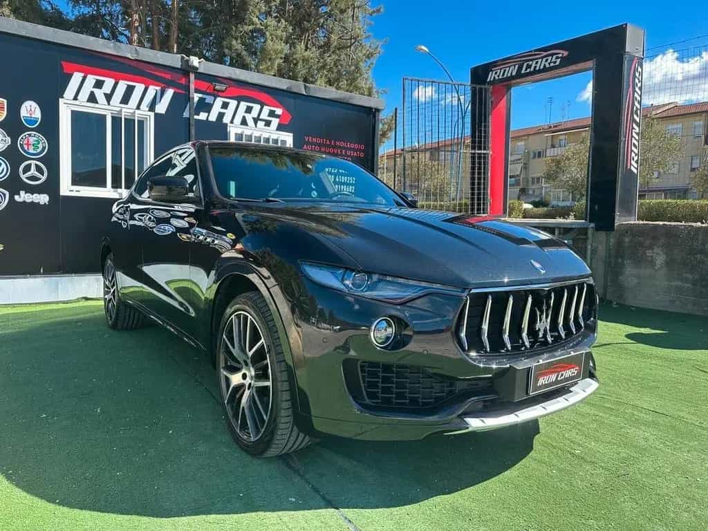 Maserati Levante V6 Diesel 275 CV AWD 10/2016-photo-1