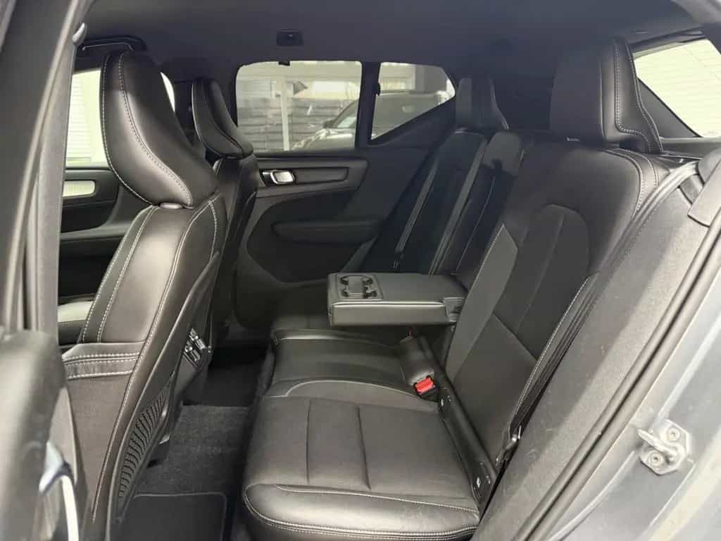 Volvo XC40 Momentum 2WD*Kamera*Navi*LED*PDC*H&K 01/2019-photo-16