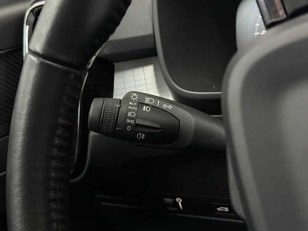 Volvo XC40 Momentum 2WD*Kamera*Navi*LED*PDC*H&K 01/2019-photo-23