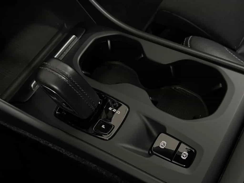 Volvo XC40 Momentum 2WD*Kamera*Navi*LED*PDC*H&K 01/2019-photo-29
