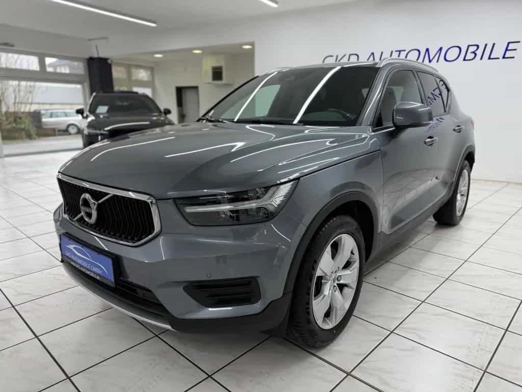 Volvo XC40 Momentum 2WD*Kamera*Navi*LED*PDC*H&K 01/2019-photo-4