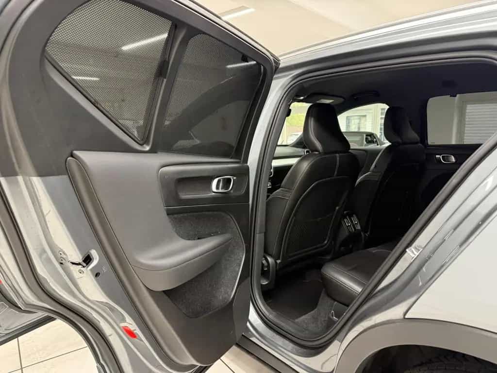 Volvo XC40 Momentum 2WD*Kamera*Navi*LED*PDC*H&K 01/2019-photo-8