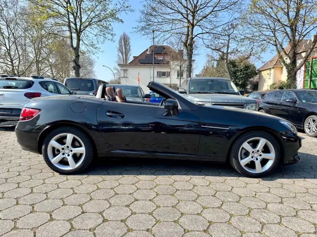 Mercedes-Benz SLC 180 *95tkm+Airscarf+Navi+Totwinkel+Leder* 07/2016-photo-12