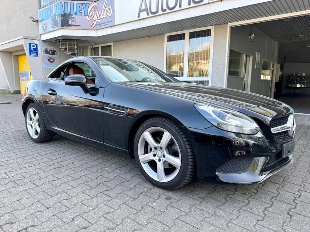 Mercedes-Benz SLC 180 *95tkm+Airscarf+Navi+Totwinkel+Leder* 07/2016-photo-2