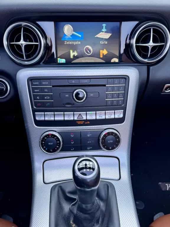 Mercedes-Benz SLC 180 *95tkm+Airscarf+Navi+Totwinkel+Leder* 07/2016-photo-22