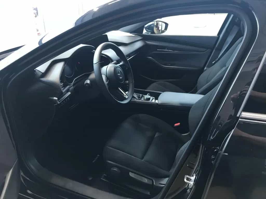 Mazda 3 5HB 2.5L e-SKYACTIV G 140ps 6AT FWD Homura 01/2026-photo-12