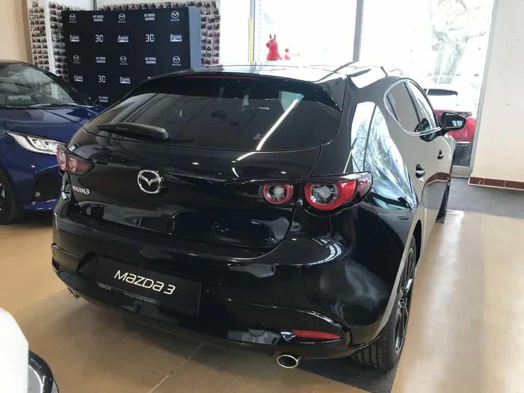 Mazda 3 5HB 2.5L e-SKYACTIV G 140ps 6AT FWD Homura 01/2026-photo-4