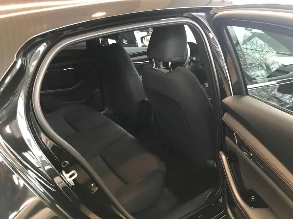 Mazda 3 5HB 2.5L e-SKYACTIV G 140ps 6AT FWD Homura 01/2026-photo-7