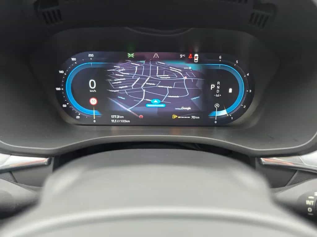 Volvo XC60 Momentum Pro 2WD,Navi,Leder,LED,Apple+Andro 04/2022-photo-17
