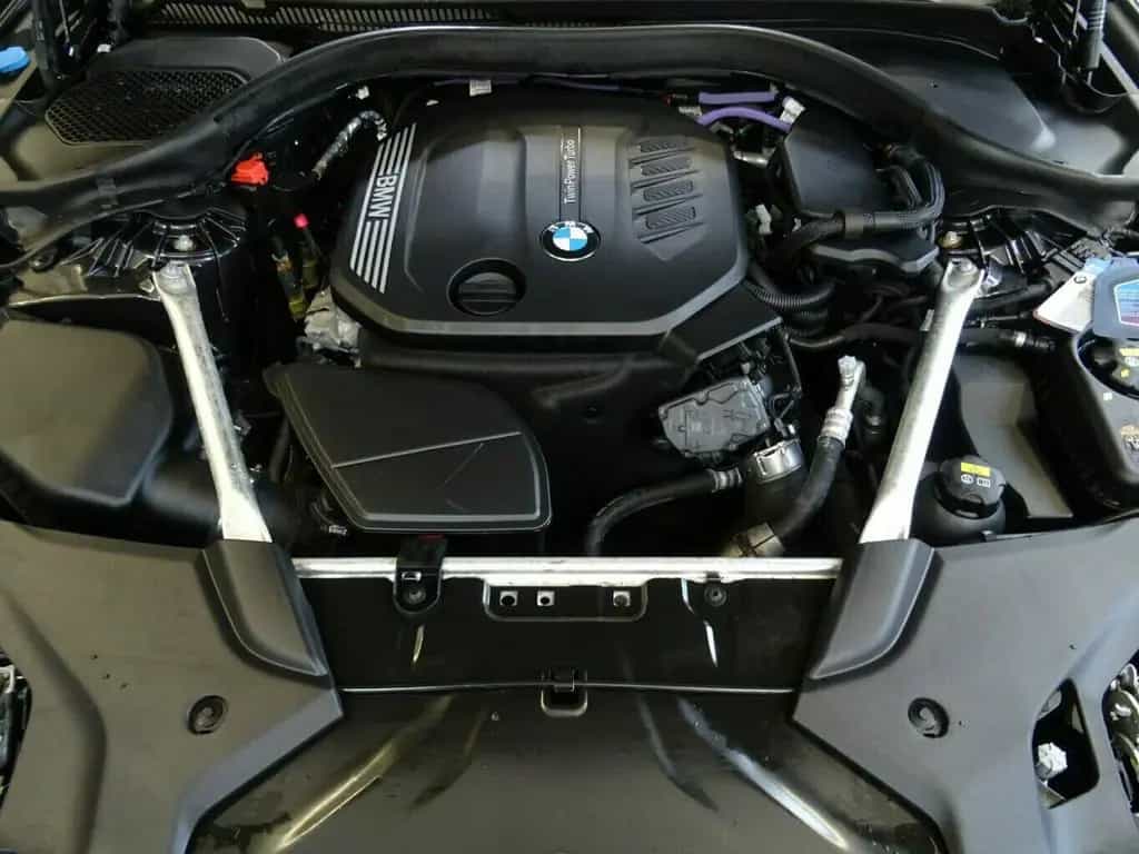 BMW 520 d Tour xDrive Autom,Ledersports,AHK,ACC,Kamer 09/2020-photo-17