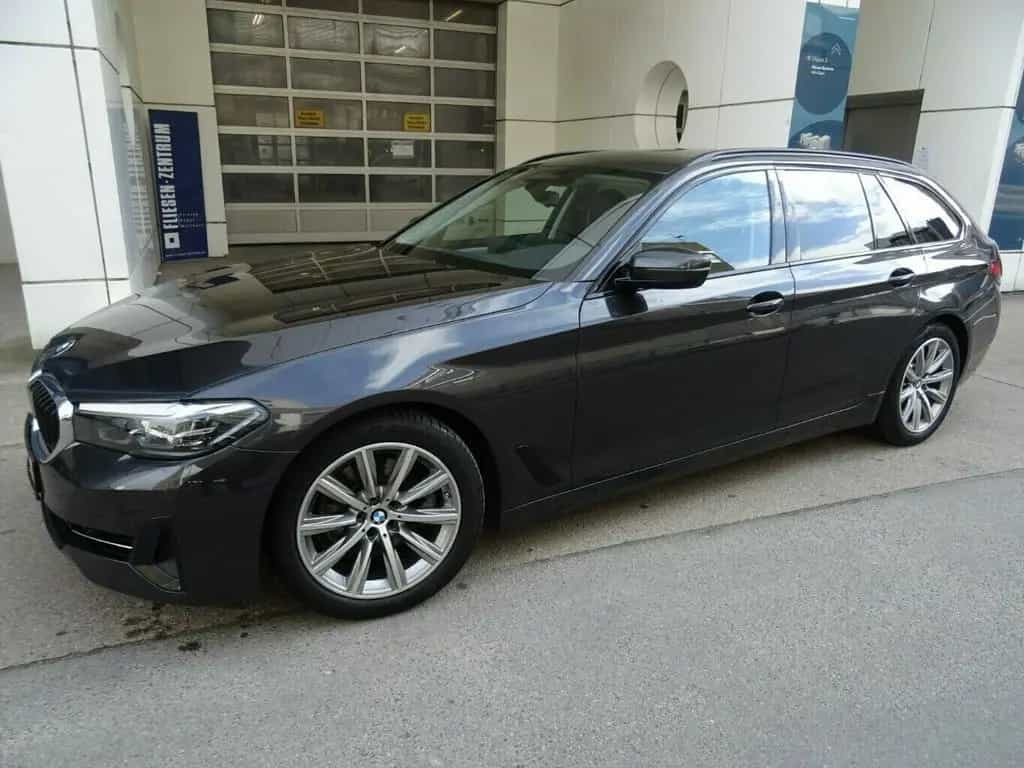 BMW 520 d Tour xDrive Autom,Ledersports,AHK,ACC,Kamer 09/2020-photo-2