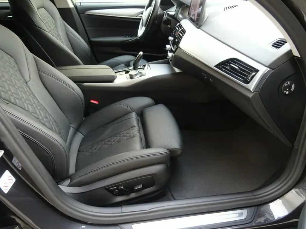 BMW 520 d Tour xDrive Autom,Ledersports,AHK,ACC,Kamer 09/2020-photo-5