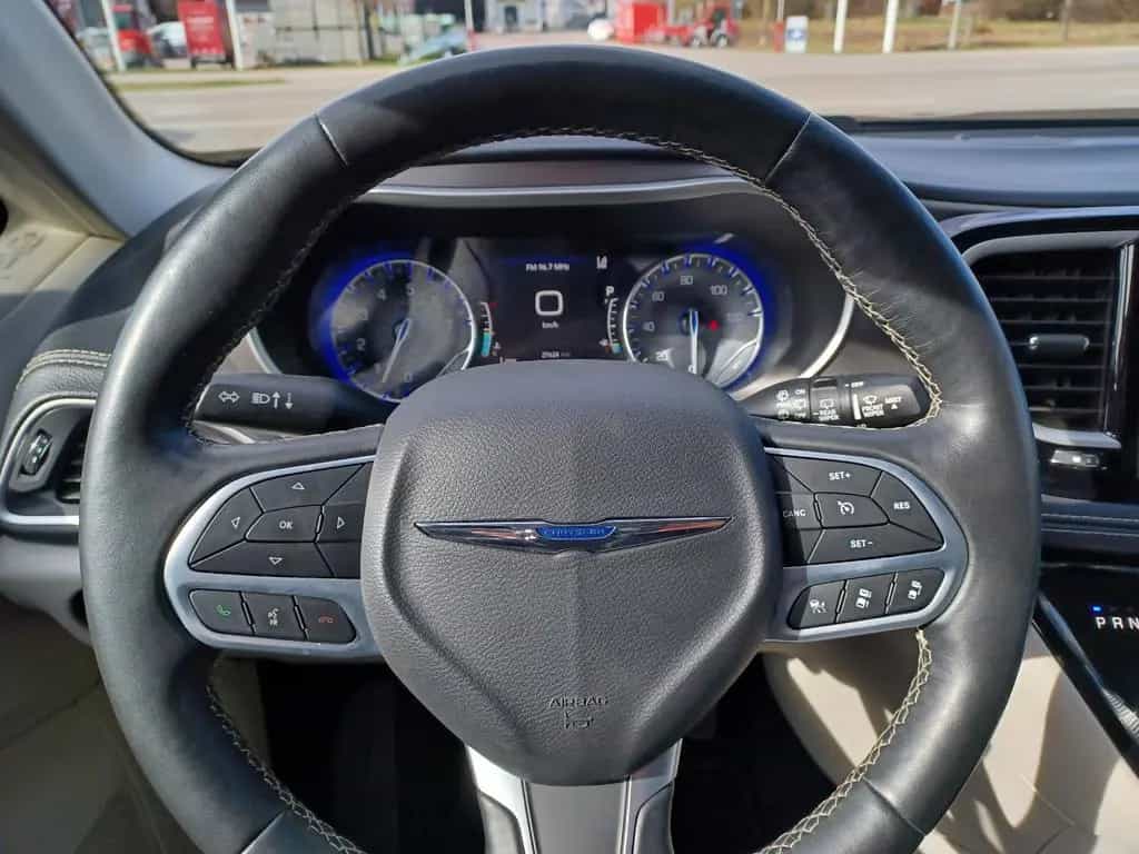 Chrysler Pacifica L+Parkassist.360°.ACC.7-Sitz.2xTV.Pano. 09/2021-photo-17