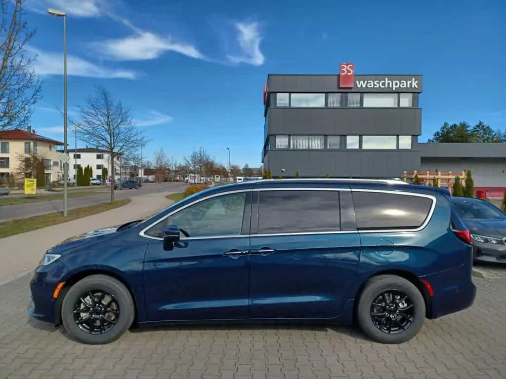 Chrysler Pacifica L+Parkassist.360°.ACC.7-Sitz.2xTV.Pano. 09/2021-photo-4
