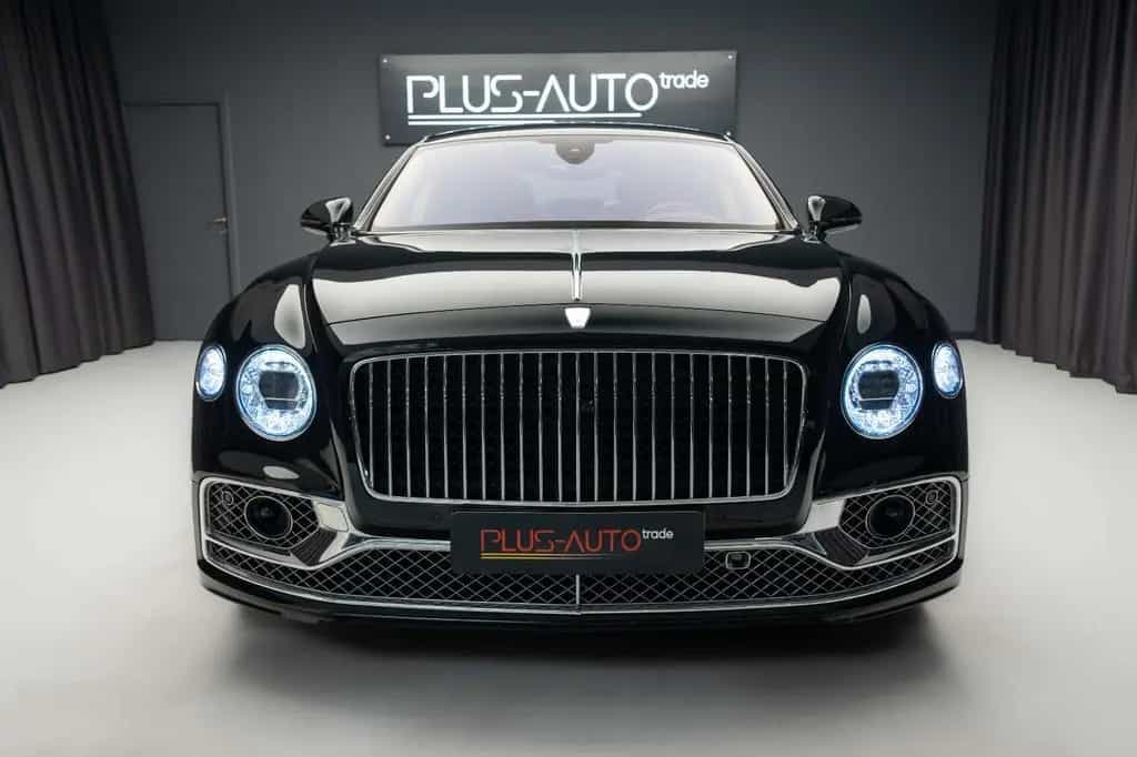 Bentley Flying Spur 6.0 W12 First Edition 05/2021-photo-1