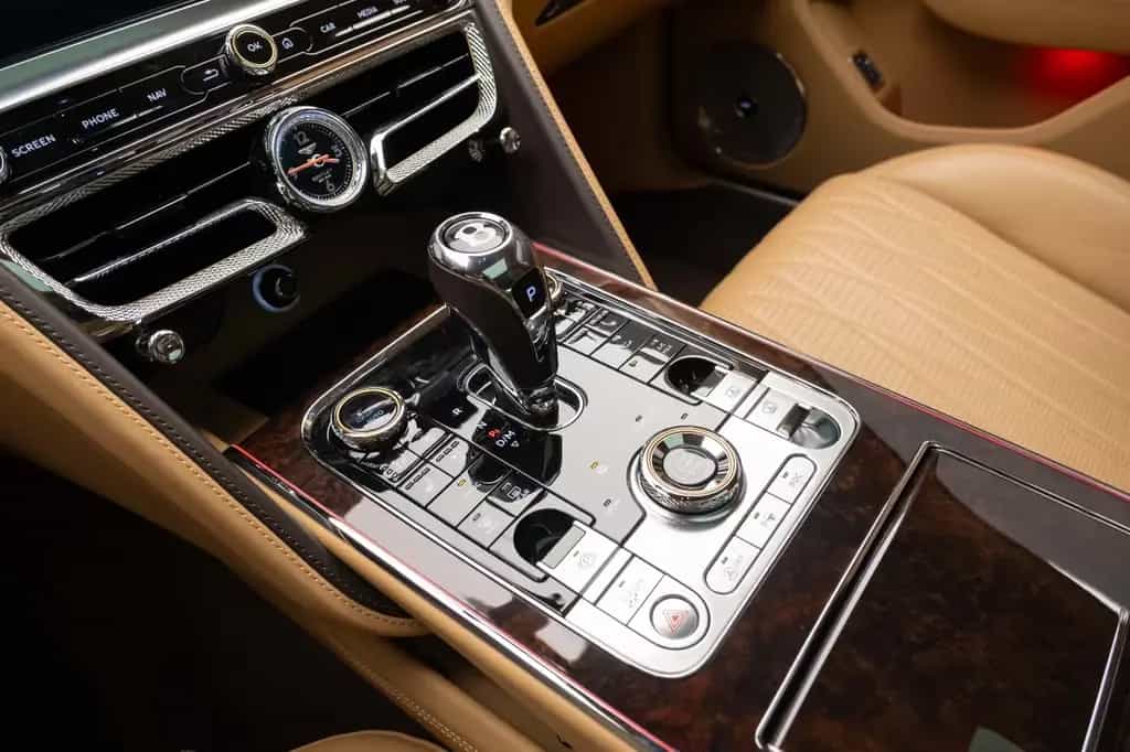 Bentley Flying Spur 6.0 W12 First Edition 05/2021-photo-20