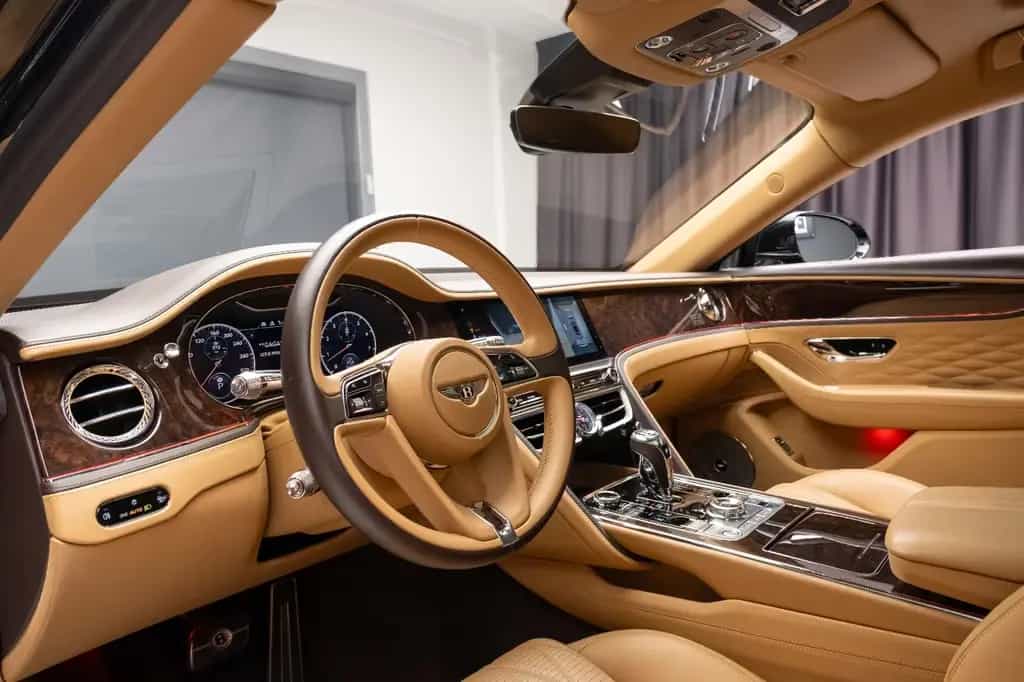 Bentley Flying Spur 6.0 W12 First Edition 05/2021-photo-28