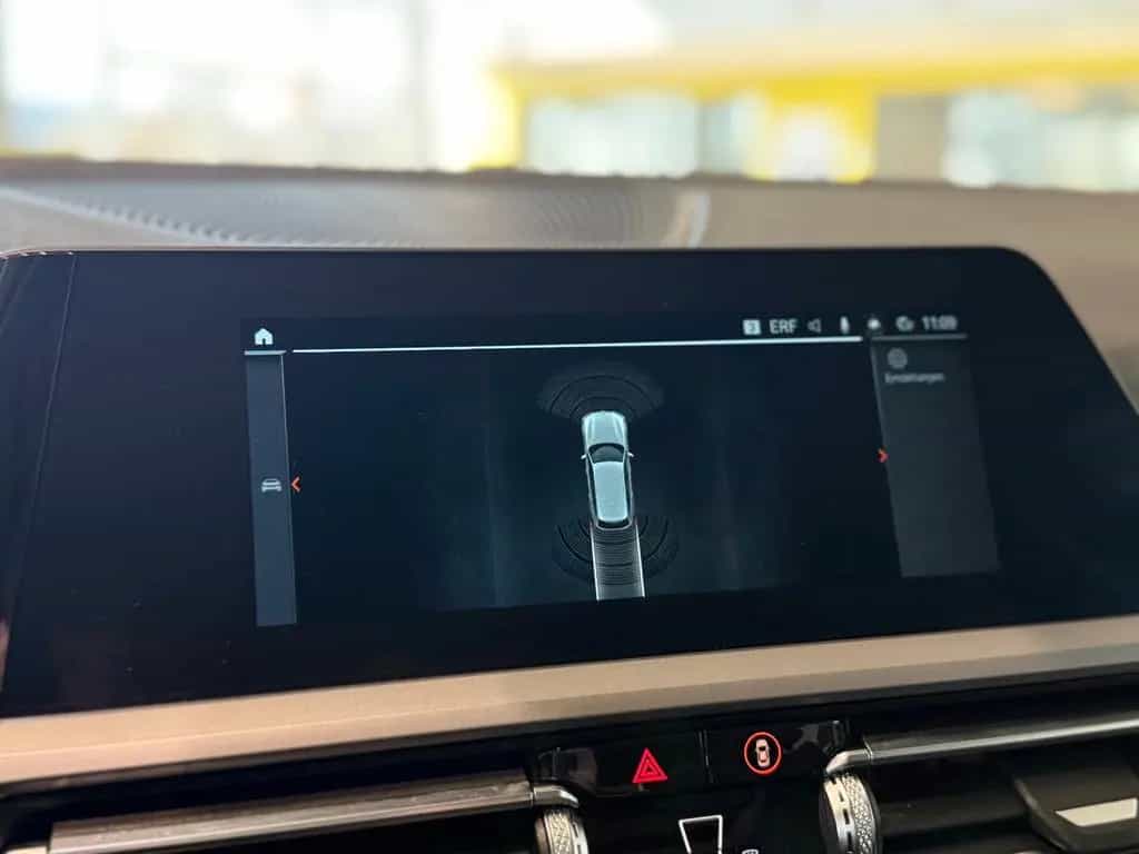 BMW 3 Series 318i Touring *ACC*Sportsitze*SiHz*Pano* 10/2020-photo-15