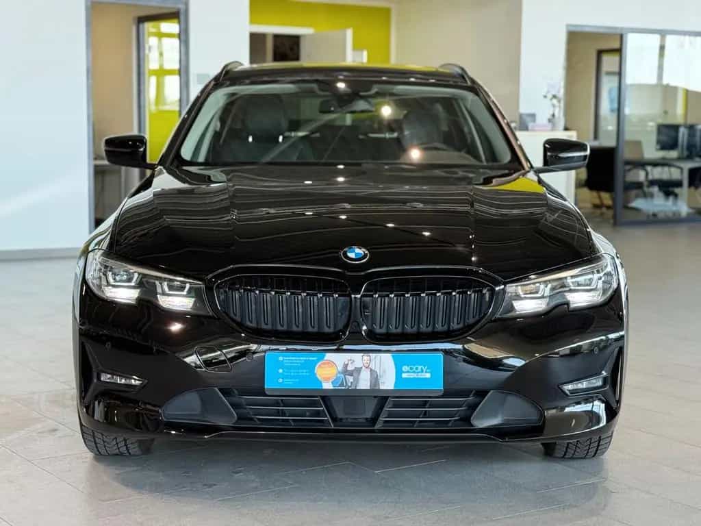 BMW 3 Series 318i Touring *ACC*Sportsitze*SiHz*Pano* 10/2020-photo-8