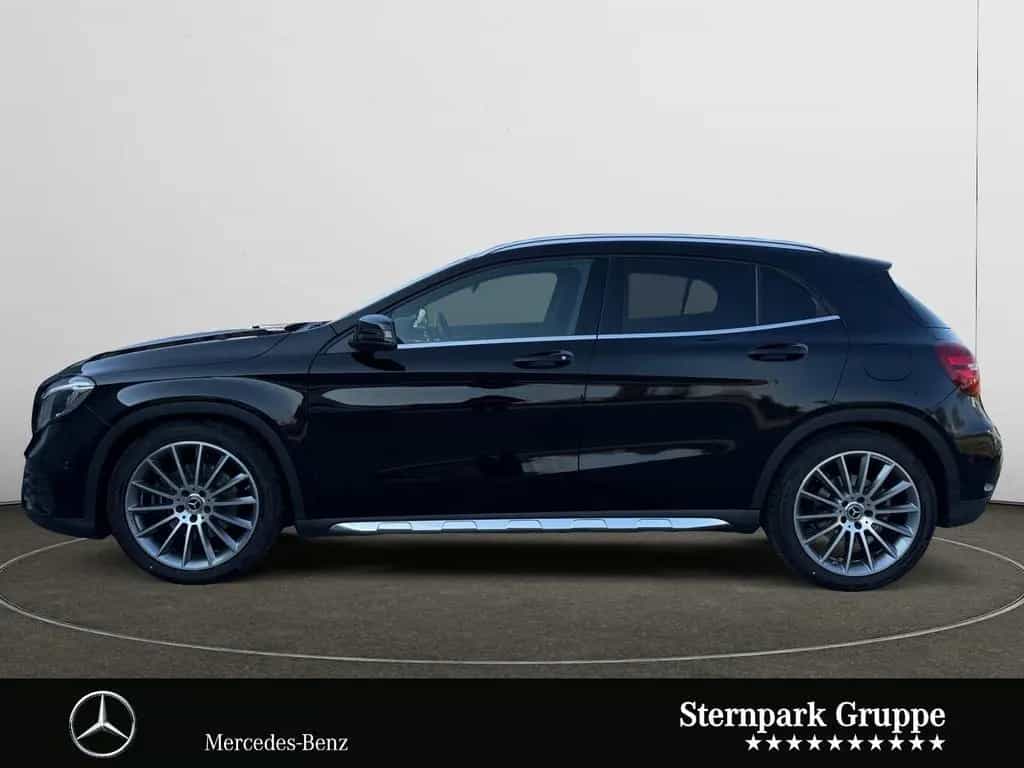 Mercedes-Benz GLA-Class 250 4M AMG +Navi+Panorama+LED+Rf-Kamera+uvm. 11/2018-photo-1
