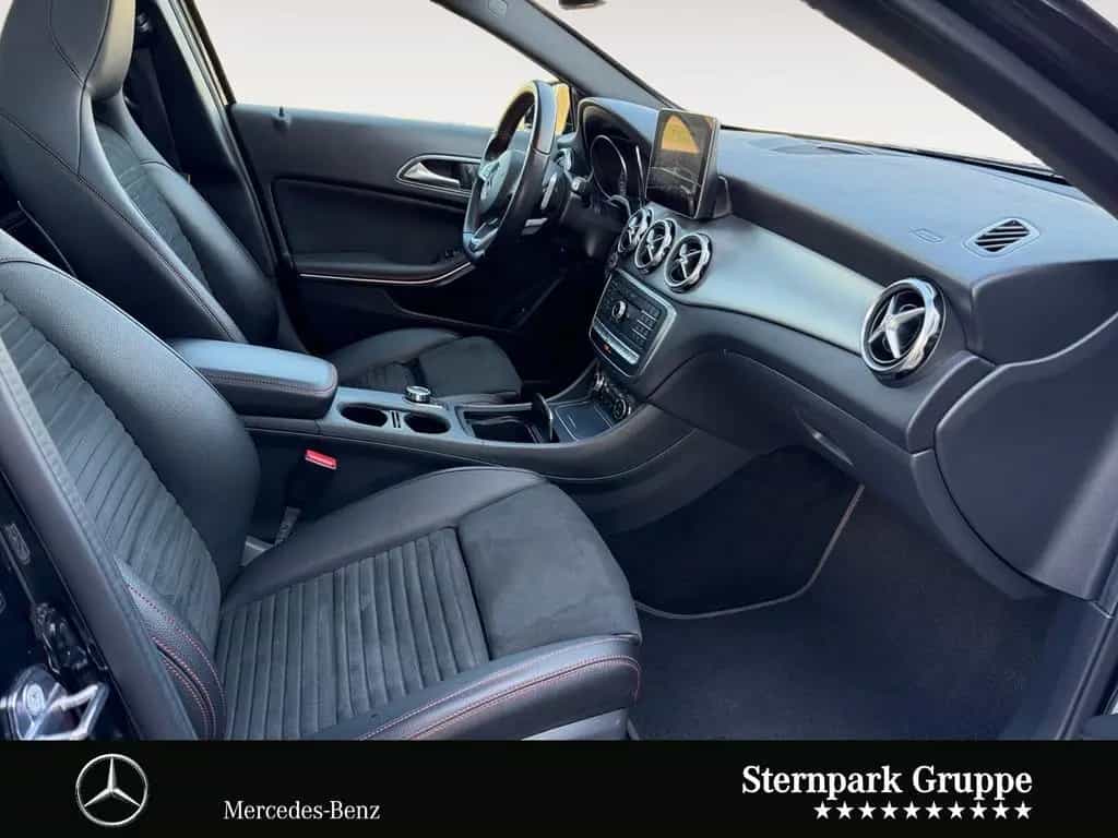Mercedes-Benz GLA-Class 250 4M AMG +Navi+Panorama+LED+Rf-Kamera+uvm. 11/2018-photo-14