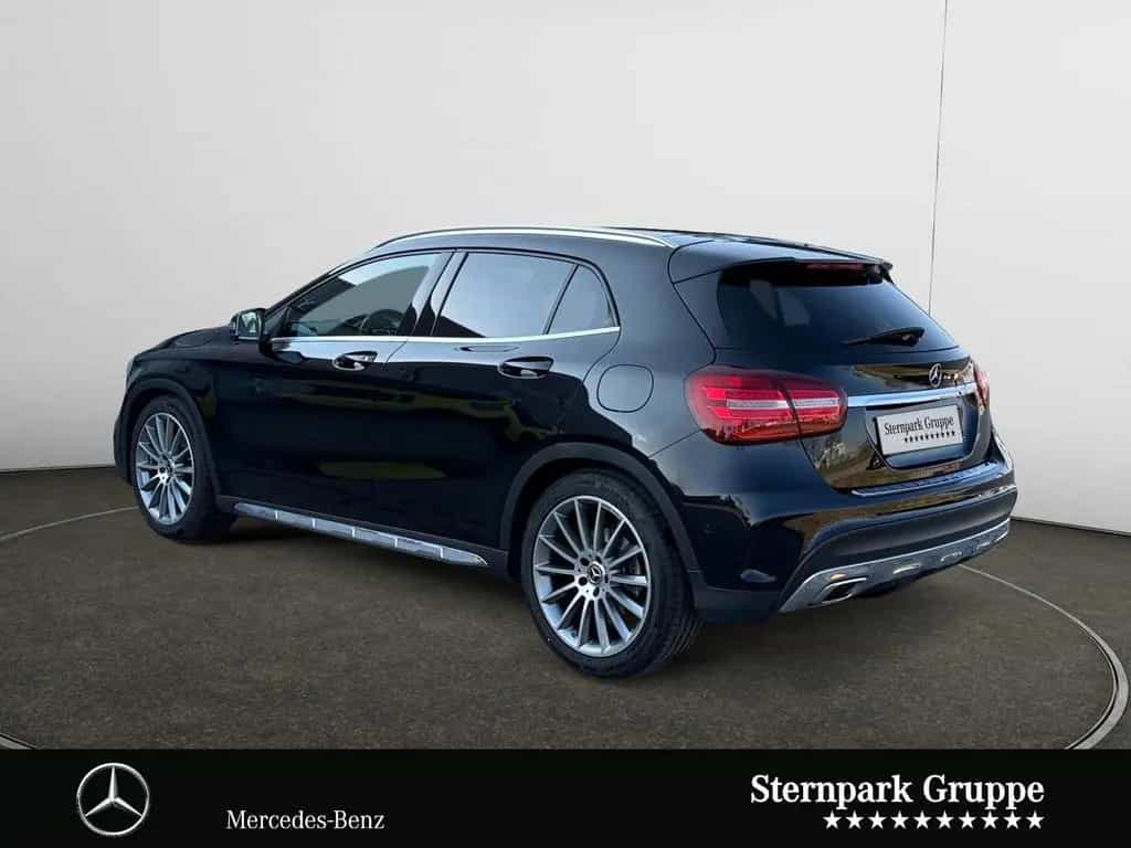 Mercedes-Benz GLA-Class 250 4M AMG +Navi+Panorama+LED+Rf-Kamera+uvm. 11/2018-photo-2