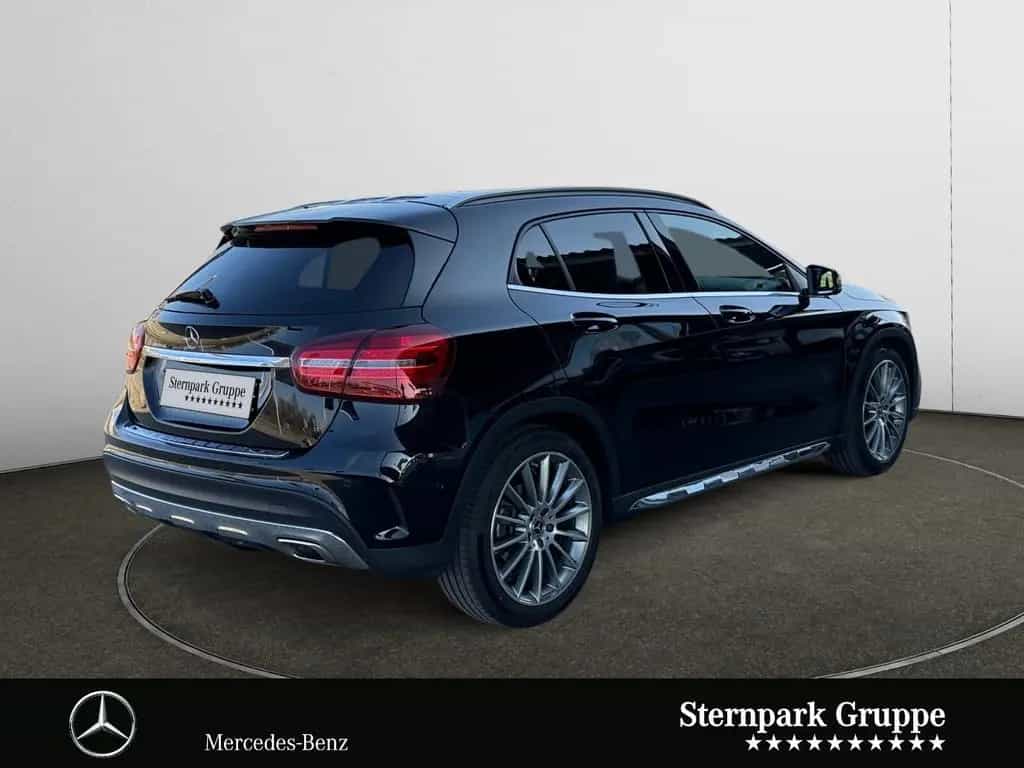 Mercedes-Benz GLA-Class 250 4M AMG +Navi+Panorama+LED+Rf-Kamera+uvm. 11/2018-photo-4