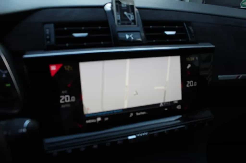 DS Automobiles DS7 (Crossback) DS7 CROSSBACK PERFORMANCE LINE HDI AUTOMATIK LED 02/2018-photo-13