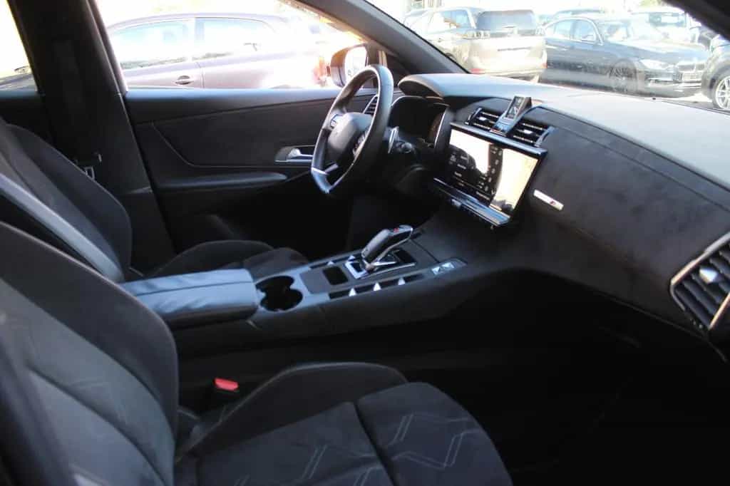 DS Automobiles DS7 (Crossback) DS7 CROSSBACK PERFORMANCE LINE HDI AUTOMATIK LED 02/2018-photo-19