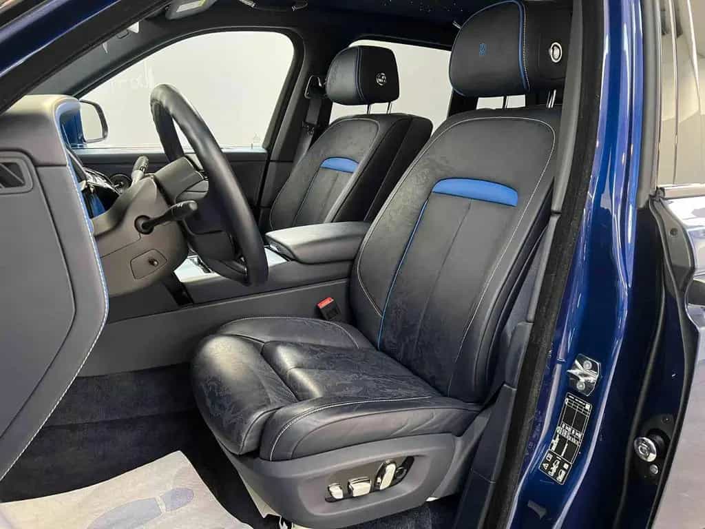 Rolls-Royce Cullinan Black Badge 05/2024-photo-10