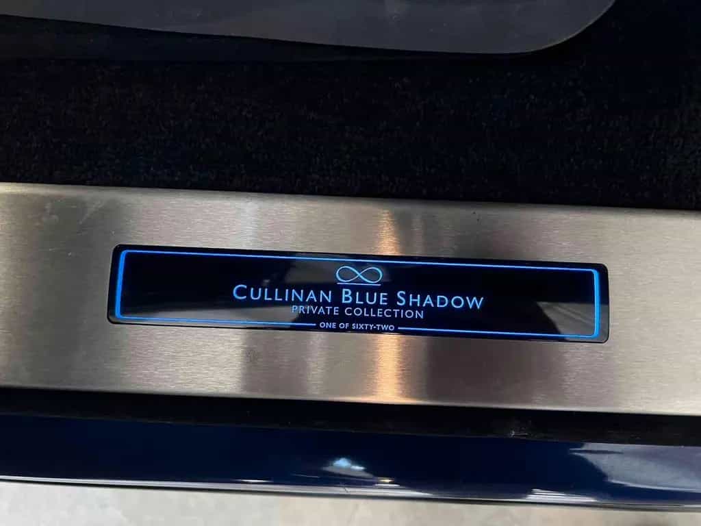 Rolls-Royce Cullinan Black Badge 05/2024-photo-7
