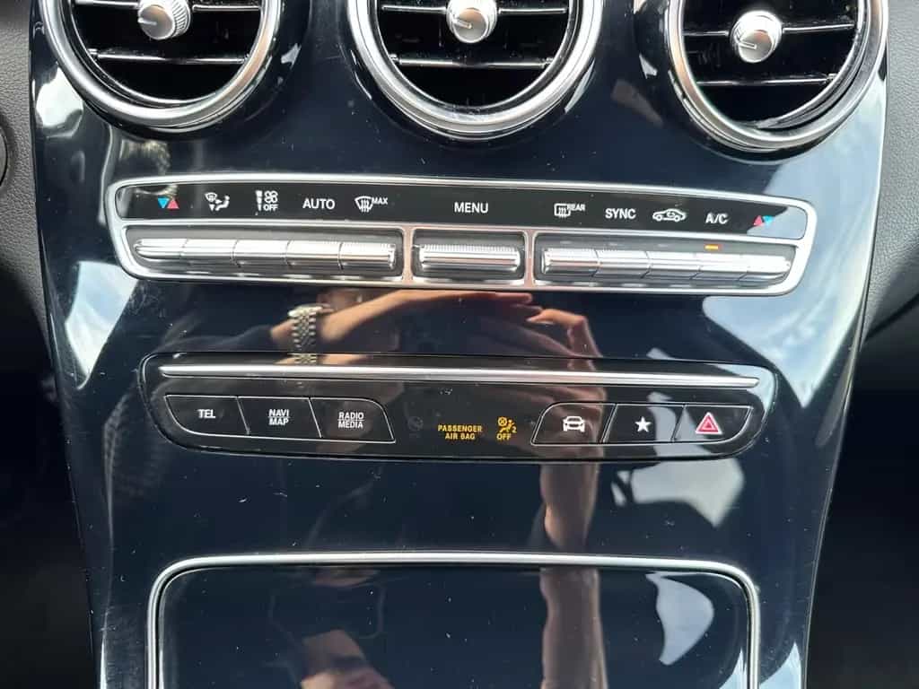 Mercedes-Benz GLC 200 4Matic 9G-TRONIC AMG Line *LED*Sportfahr 04/2021-photo-27