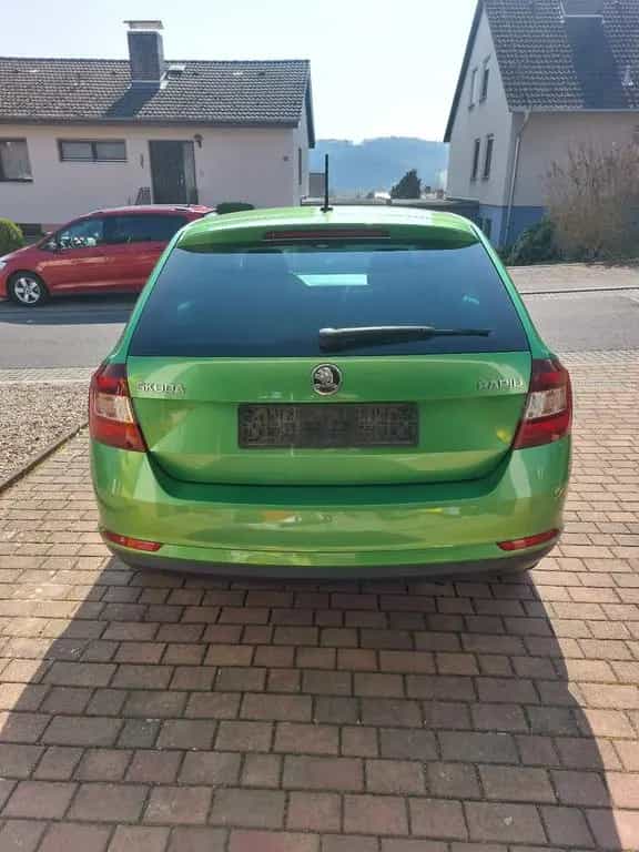 Skoda Rapid 1.0 TSI 81kW CLEVER Spaceback CLEVER 08/2018-photo-3