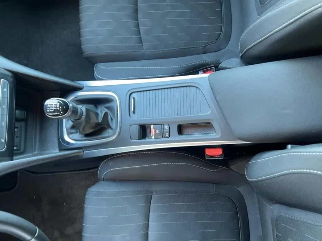 Renault Megane IV 1.3 TCe 115 Life GPF 03/2020-photo-15