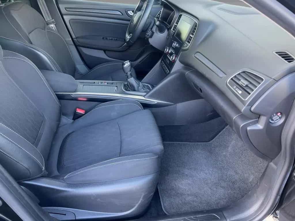 Renault Megane IV 1.3 TCe 115 Life GPF 03/2020-photo-7