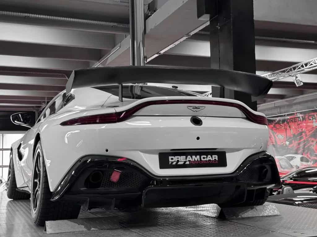 Aston Martin V8 Vantage AMR GT4 17A 01/2020-photo-14