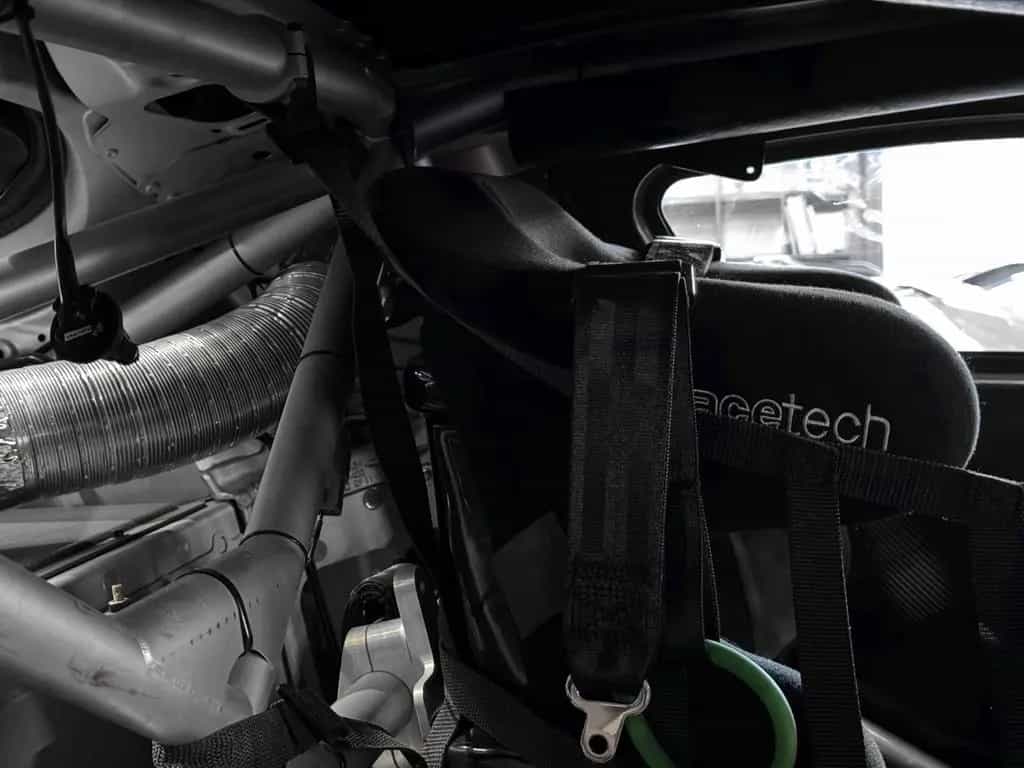 Aston Martin V8 Vantage AMR GT4 17A 01/2020-photo-26