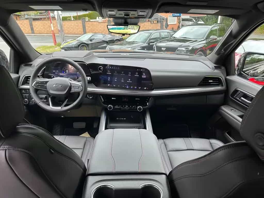 Chevrolet Tahoe 6.2L 22" Panodach Techno.Pckg. 8 Sitze null-photo-5