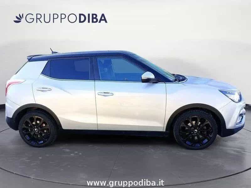 Ssangyong Tivoli SsangYong Tivoli Diesel 1.6d Be Visual navi 2wd 11/2018-photo-3