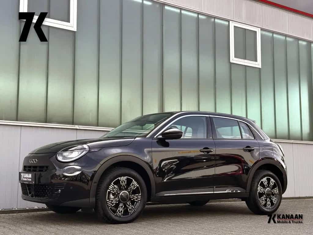Fiat 600 Hybrid *CARPLAY|360°|ASSIST* 03/2025-photo-0