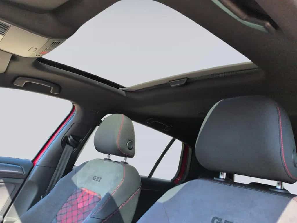 Volkswagen Golf VII "TCR" DSG KAMAERA+PANO+DCC+19" 04/2019-photo-11