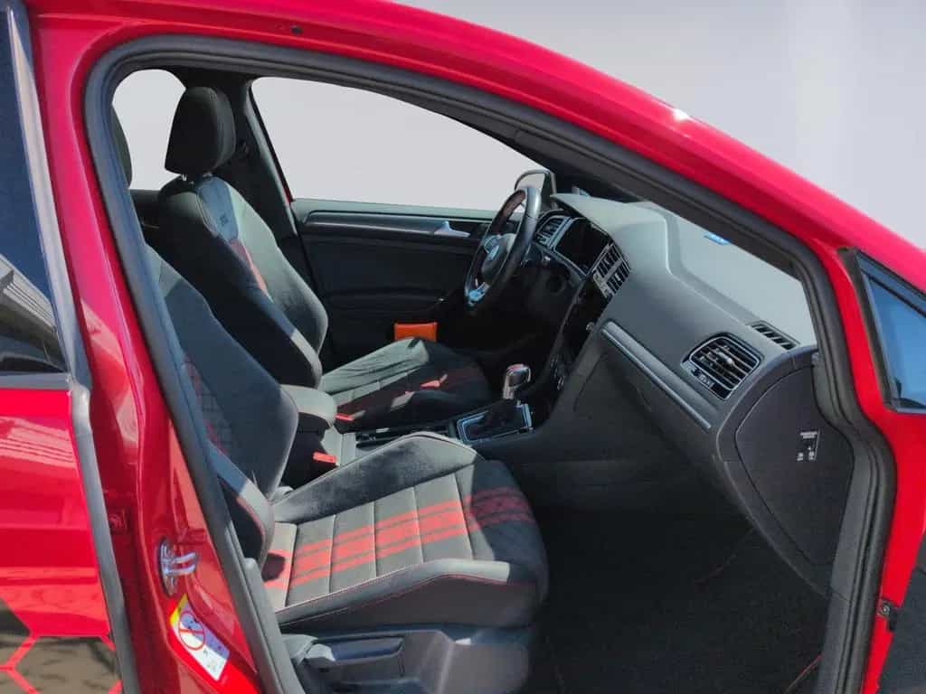 Volkswagen Golf VII "TCR" DSG KAMAERA+PANO+DCC+19" 04/2019-photo-17