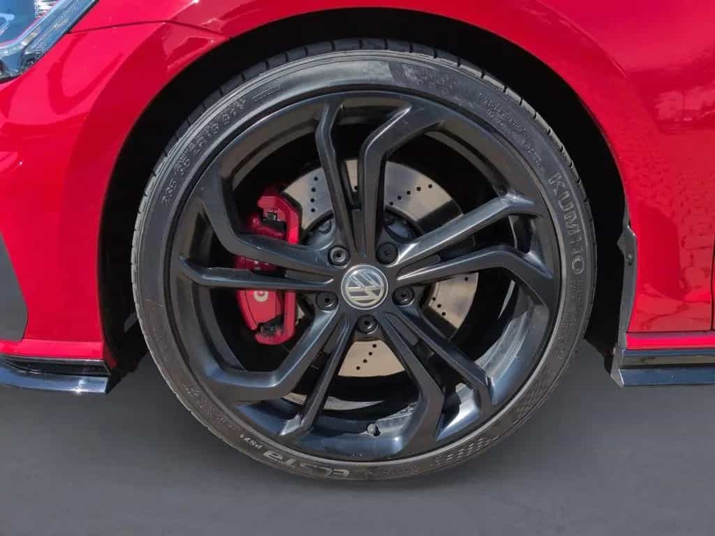 Volkswagen Golf VII "TCR" DSG KAMAERA+PANO+DCC+19" 04/2019-photo-8