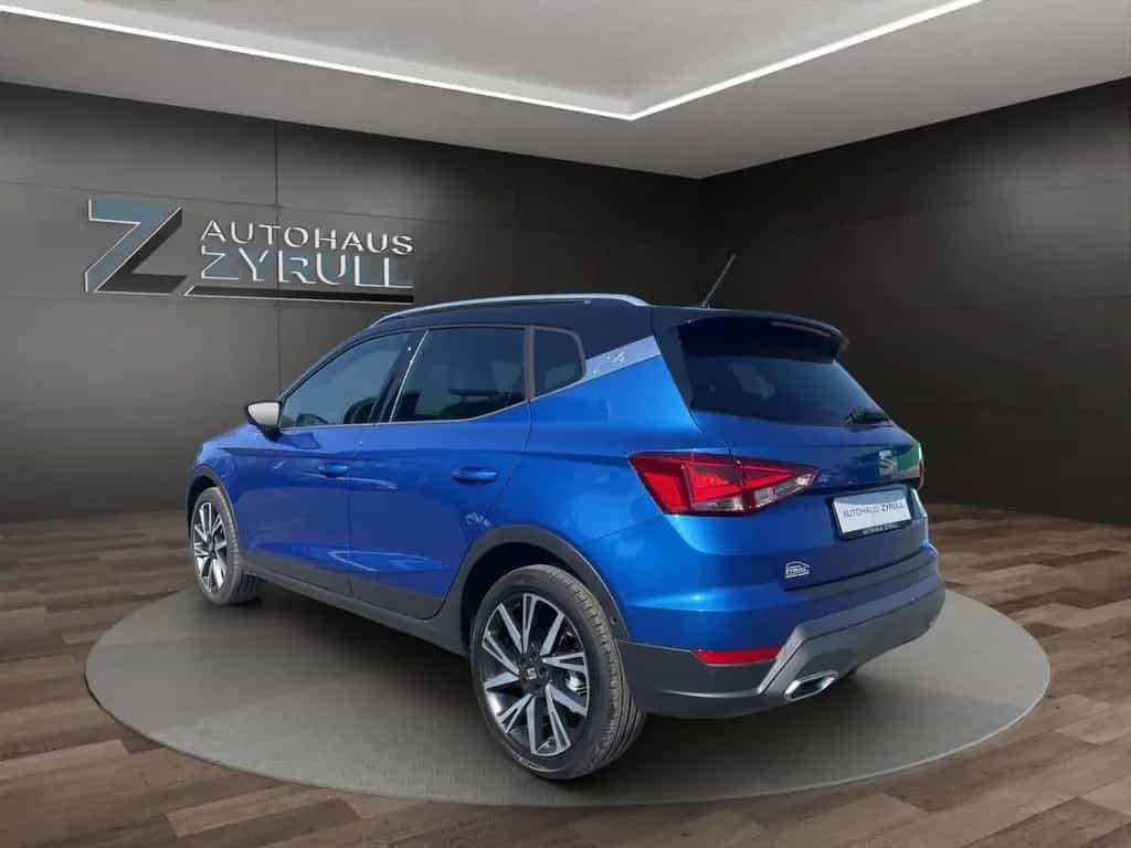 Seat Arona 1.5 TSI FR 150 PS DSG AHK/ACC/SHZ 02/2023-photo-2