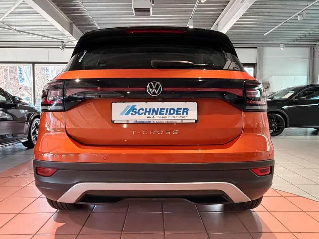 Volkswagen T-Cross 1.0 Style*AHK*NAVI*LED*RÜCKFAHRK*BLINDS 02/2022-photo-5